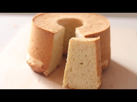 しっとりふわっふわ♡卵使い切りバナナシフォンケーキの作り方／Fluffy Banana Chiffon Cake recipe