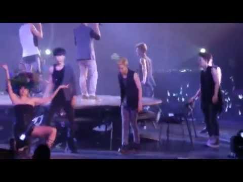 [HD Fancam] 140823 EXO - Moonlight [The Lost Planet In Singapore]