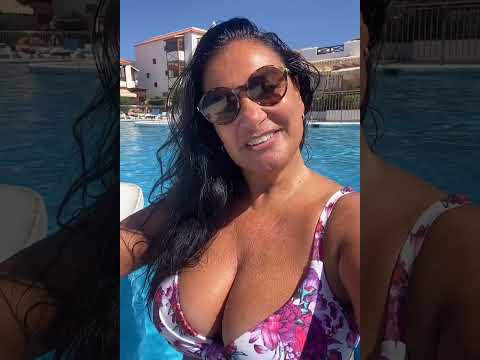 Angela Cavagna 🍒 Mature Plus Size Model | Bio & Facts