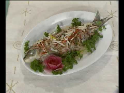 干蒸活鱼 湘菜名菜21 Dry steamed live fish