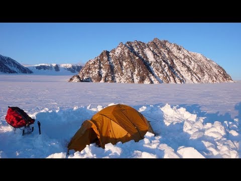 Camp and "Nunatak" in the Norman galcier - Penny Icecap 2009 expedition