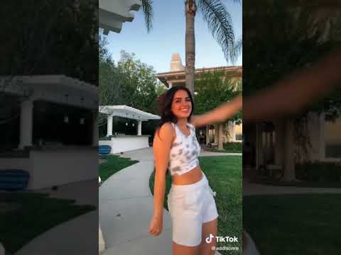 Charliedamelio dancing to Party Girl