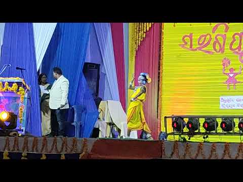 Govt SSD Girls High School Haridaput Sargipul 2019 Very nice dance