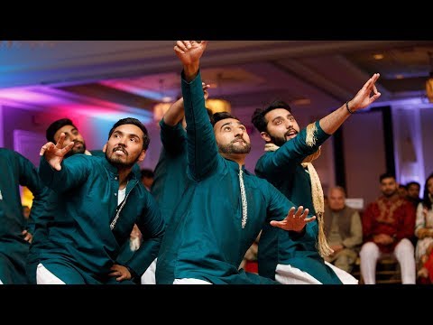 2018 BEST Group Dance Performance by Groom & Groom Men's