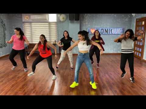 KUDI NU NACHNE DE | EASY DANCE FITNESS CHOREO | MANISHA NOWLAKHA