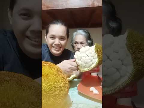 Marang Mukbang with my mother #yummy #satisfying #asmreating #mukbang #tropicalfruit #mukbang #davao