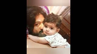 Yash with his cute little kids  #yash #ayrayash #yatharvyash