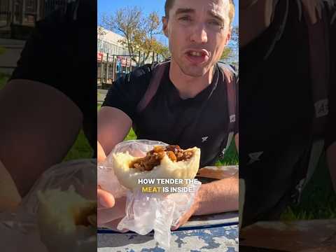 Best lamb bun ever in Otara, Auckland #otara #auckland #kiwi #lambbun #nz #newzealand #samoa #food