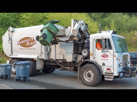 Peterbilt 320 - Wayne Curbtender Garbage Truck