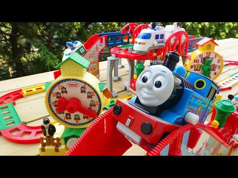 Thomas the Tank Engine ☆ Mountain Amusement Park & ​​Disney Toy Train 3 Courses