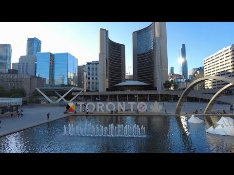 Toronto City Hall | Downtown Toronto (June 2022)