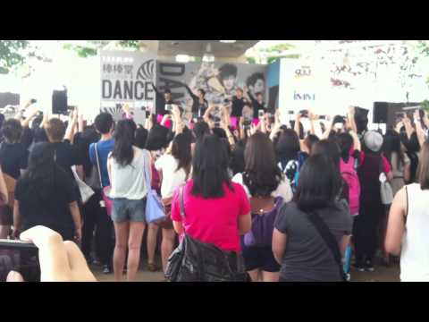 [Fancam] 120204 LOLLIPOP F （棒棒堂) - 電司(Dance) @ IMM Garden Plaza , Singapore