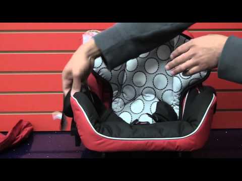 Britax B-Safe: Cleaning Car Seat (part 2)