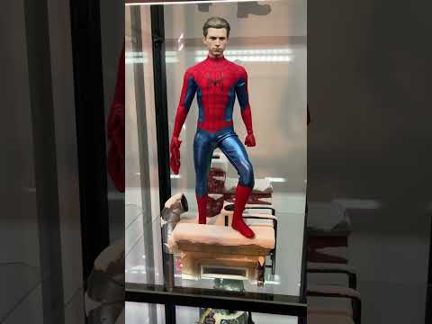 THE BEST HOT TOYS SPIDER-MAN EVER MADE #shorts #hottoys #spiderman #spidermannowayhome