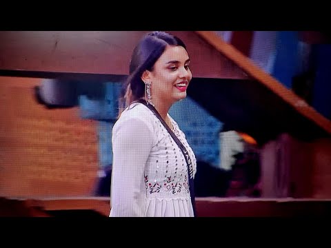 ജാസ്മിനെ..🔥 ലാലേട്ടൻ പോലും ഞെട്ടിപ്പോയി!!!😯😯 Bigg Boss Malayalam season 6 Jasmine #bbms6promo