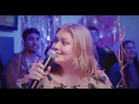 Kelly Clarkson - mine (NYC Fan Kelloke Video)