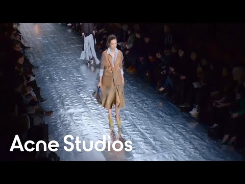 Acne Studios Women's Fall/Winter 2013 show