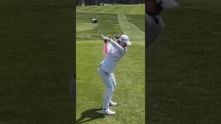 右肘が真下を向くプロのダウンスイング#ゴルフ #ゴルフスイング #golf #golfswing