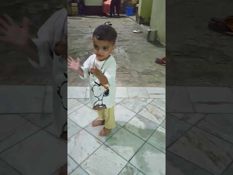 Aha Tamater bade mazedaar #shorts #cutebaby #viralvideo #desi #village #life