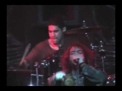 Soulfly -  live at Austria 2006