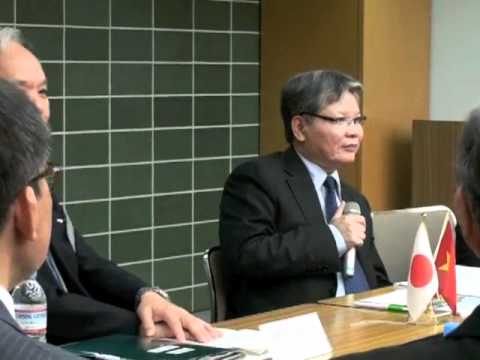 名古屋大学研究教育成果情報20120706_ベトナム視察団来学