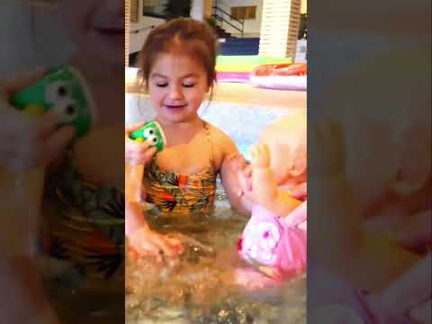 Baby Doll is in trouble! Bianca & friends save the doll #pretendplay #babydolls #forkids #poolfun