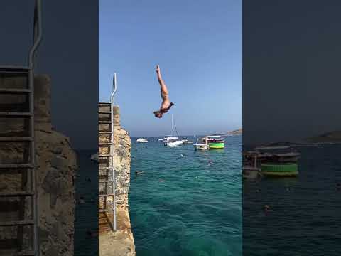 Malta ❤️ do you like the ocean or the pool? #circus #dive #flip #shorts