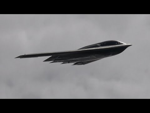 USAF B-2 Spirit Flybys - Spirit of St. Louis Air Show 2024