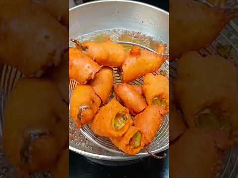 mirchi bajji