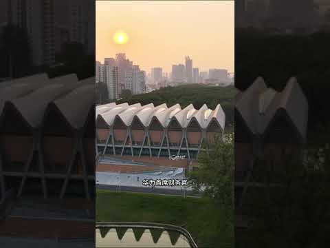 武汉最顶尖的学府，武汉华中科技大学，它是985 211双一流大学，是你心目中的大学吗？#华中科技大学#武汉#大学