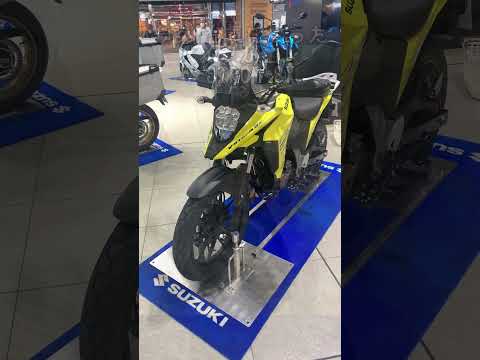 スズキの最新バイクが広島駅にやって来た！_スズキモーターサイクルコレクション2023_498@GSX-R600(L6)モトブログ(MotoVlog) #shorts