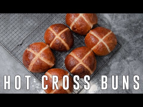 The Perfect Easter Gift: Chocolate ''Hot Cross Buns''