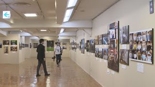 20年報道写真展始まる   コロナ日常など300点