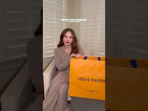 CHRISTMAS PRESENT UNBOXING HAUL | celebrating 1m subscribers! louis vuitton néonoé bb #unboxinghaul