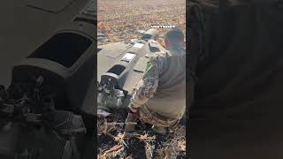 🇺🇦 soldiers disassemble a downed Russian-Iranian Shahed-136 drone #united24media #warinukraine