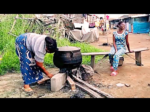 How A Poor Village Girl Met A Billionaire While Cooking With Her Mother In Front Of D House/Movies