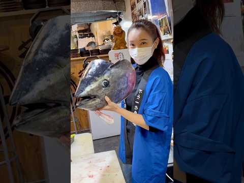 美人魚屋のマグロ解体ショー！Beautiful Master’s Giant Tuna Cutting Show! 魚屋の台所 名古屋グルメ 魚屋の森さん