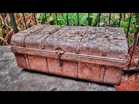 Restoring Great Grandfathers Treasure Trunk to Harry Potter Edition 🐍