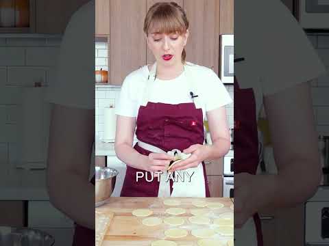 Should Dumpling Filling Be Wet? #cooking #tutorial #shorts