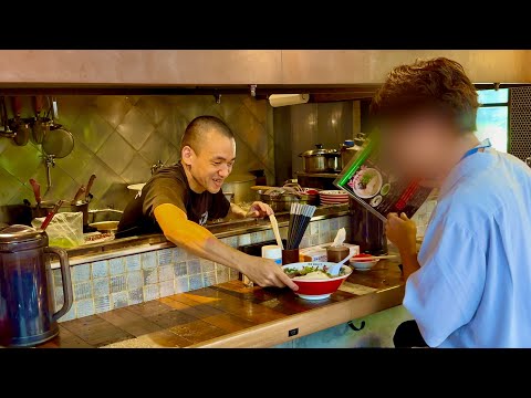 Tonkotsu addicts keep coming back! A ramen restaurant in business for 76 years!