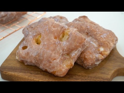 Super Crunchy Glazed Apple Fritters