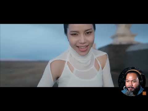 솔라 (Solar) 'But I' MV REACTION