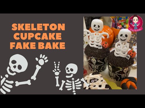 Let’s Fake Bake a pretzel & marshmallow skeleton cupcake! #fakebake #Halloween #peepthisyall