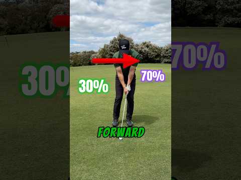 Weight distribution in Chipping! 🙌🏻🔥 #golf #golfswing #golfcoach #golfcoach #golftips