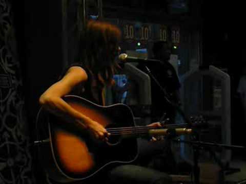 Juliana Hatfield - Slow Motion