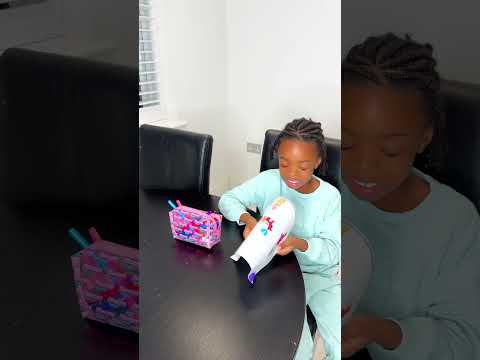 She’s super creative making Santa 🧑‍🎄 card #christmas