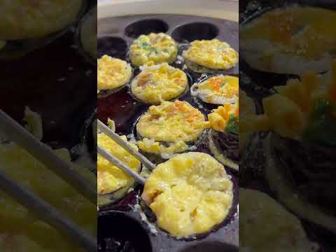 Completed in 1 minute! Amazing Fried Egg Kimbap - Korean street food