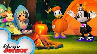 Minnie's Bow-Toons: Camp Minnie Halloween Episode 🎃👻 | Camp Spooky | @disneyjr​