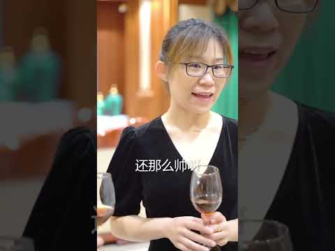 心機女嘲笑灰姑娘萬年單身狗，不料總裁現實與女孩兒大秀恩愛！#shorts