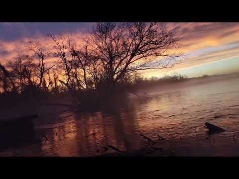 4K Desktop Screensaver (RVA sunset, James River)